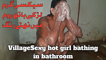 Hot Pakist...