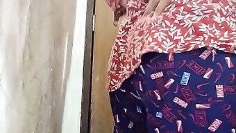 Bhabhi Ấn ...